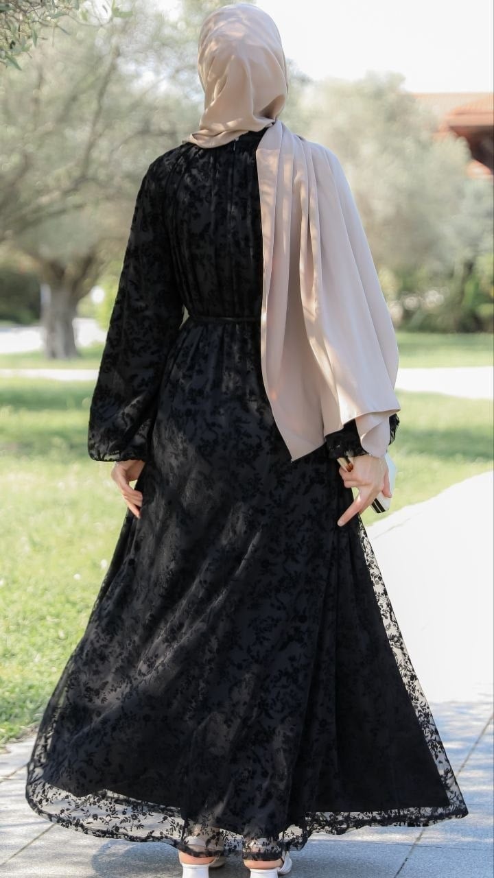 LY26 4030 REGLAN KOL FLOK BASKILI ELBİSE - Siyah